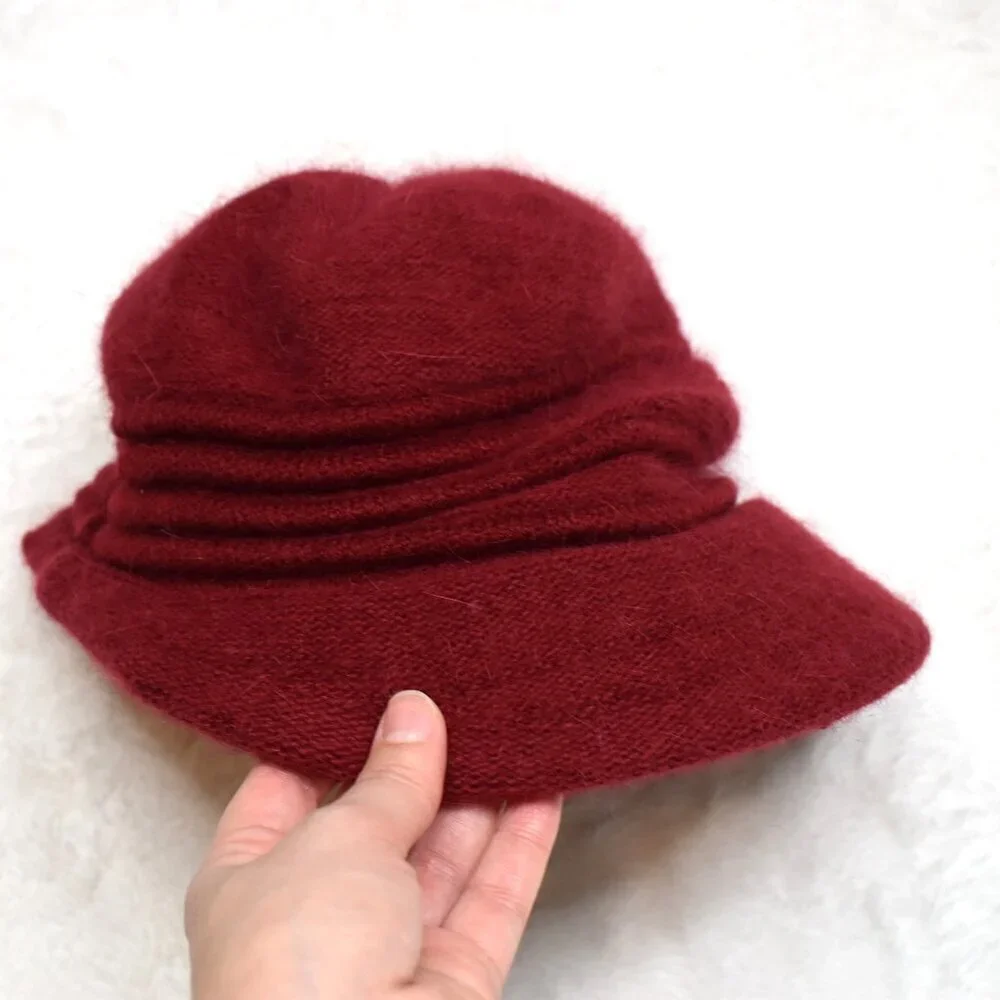 Red Brimmed Knit Beanie Hat Sz O/S Fleece Lined Pom Pom Bavarian Alpine Inspired